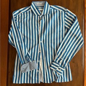 Men’s Bugatchi Button Up. Size M